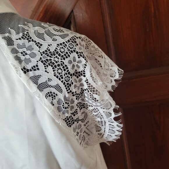Elegant Shein White Blouse With Lace Sleeves & Tie Neck Design NWT - Picture 3 of 11
